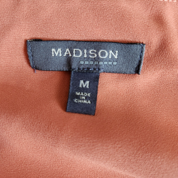 Madison Womens Medium Peach Polka Dot Wrap Dress With Belt V-Neck Short Sleeve - Picture 11 of 12